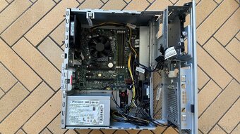 Lenovo ThinkStation P330 – i5-8500 / 32GB RAM / NVMe / Win11 - 10