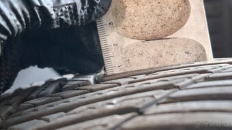 Hankook Kinergy 4S2 celoroční 235/40 R18 - 10