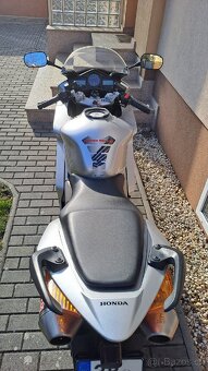 Honda VFR 800 LeoVince TOP - 10