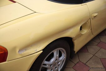 Porsche Boxster 2.5 150kW+ hardtop - poškozený bok - 10