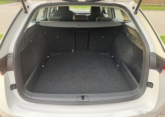 Škoda Octavia 1.5 TSI COMBI STYLE benzín manuál 110 kw - 10