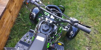 Nová růžová benzinová čtyřkola pro děti 5-10 let - 10