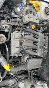 Renault Megane 1 1.6 16v automat - 10