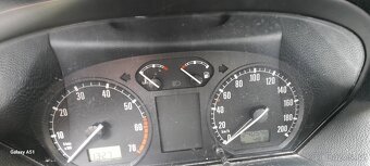 Fabia 1.4 mpi - 10