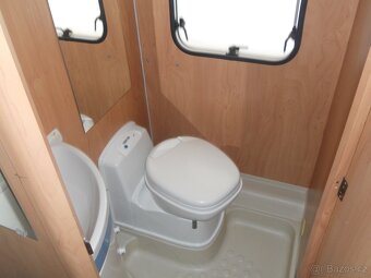 Karavan k pronájmu - 10