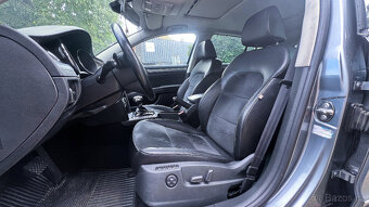 Vůz na náhradní díly Škoda Superb 2 sedan 2009 CBBB LQT LF8L - 10
