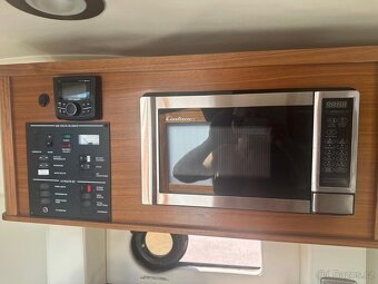 SEA RAY 265 Sundancer + MERCRUISER 3.0l TDI 260 DTS - 10