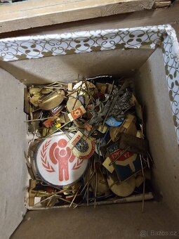 Staré veci po úklidu sklepa - 10