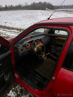 Suzuki Swift 1.3 67.5kw - 10