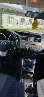 Mazda 5 - 10