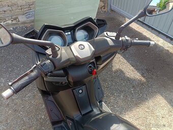 Yamaha x max 125i Cz doklady v ceně. - 10