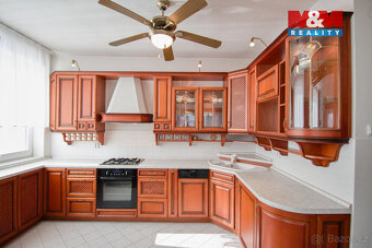 Prodej rodinného domu, 221 m², Kunín - 10