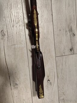 Barokní křesadlová puška - 10