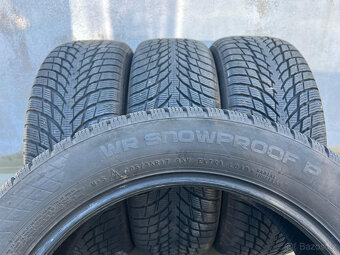 205/55R17 WR SNOWPROOF P 95V XL zimní pneu 8mm - 10