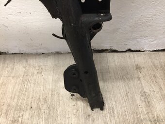 BMW X5 E53 2000-2006 - PŘEDNÍ NÁPRAVNICE - 10