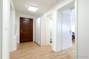 Pronájem bytu 3+kk, 84 m2 - Praha 3 - Žižkov, ev.č. Y1121 - 10