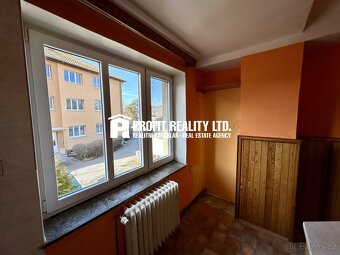 Prodej bytu 3+1, Králův Dvůr, ev.č. 100900 - 10