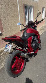 Honda CB1000R - 10