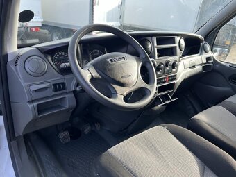 Prodám Iveco Daily 2.3HPT. 93kw. 35S13. 6 míst. Tažné zař.: - 10