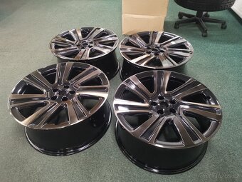 Range Rover Luxury Performance L460 5x120 9,5Jx22 - 10