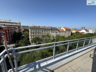 Pronájem bytu 2+kk/T, 76.5 m2, částečně zařízený, cihla, Pra - 10