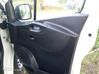 Renault Trafic 2.0 DCI 88 kW 2021 L2 H185000 km klimatizace - 10