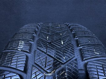 VW Touareg 3 CR7 Zimni kola 255/55 R19 pneu Pirelli Scorpion - 10