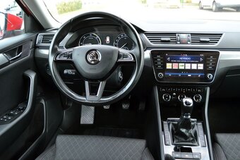 Škoda Superb 2.0 TDI 110kW Style Pro Navi kombi TOP STAV - 10