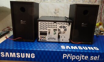SAMSUNG MM-C330EDC,DVD,USB,RDS,AUX,CD Ripping - 10