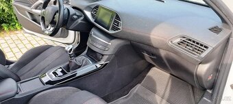 Peugeot 308 GT Line 1,5HDi 96kw r.v.4/2019 - 10