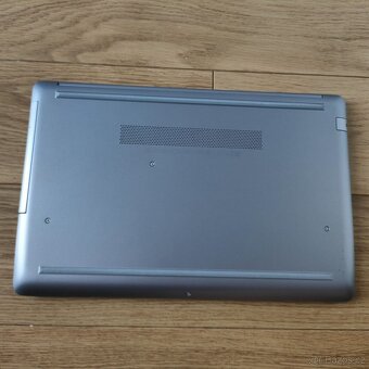 HP 255 G7 silver- 15.6"FHD/Ryzen 3/8GB RAM/512GB SSD/Win 10 - 10