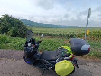 Prodám Yamaha X Max 125 velmi pěkný stav, servis Yamaha - 10