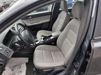 VOLVO V50, 1.6D, r.10, 155000km, VELMI SOLIDNÍ - 10