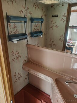 karavan Hobby 460T - 10