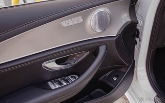 Mercedes-Benz E220d AMG W213 - 10