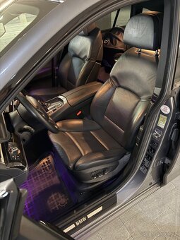 BMW 530d xDrive GRAN TURISMO - 10