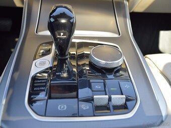 BMW X5 30d 210kW, VZDUCH, TAŽNÉ, NIGHTVISION, odpočet DPH - 10