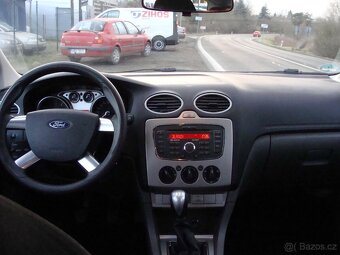 Ford Focus, 1.6i, velmi zachovalý - 10
