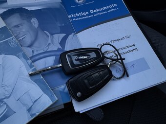Ford Focus 1.6i Ti-VCT Trend Klimatizace Výhřev Okna - 10