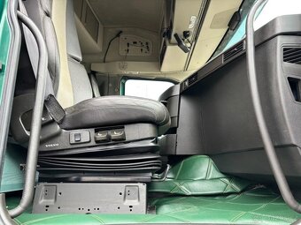 Volvo FH 500 - 8x4 – Tahač + HR-Fassi 1350 + Fly-Jib – EURO - 10