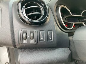 Opel Vivaro 1,6 DCi 88kW Long 2015 klima kamera - 10