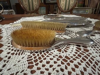 Luxusní vintage toaletní souprava GERO – postříbřená - 10