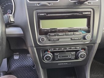 Volkswagen Golf VI 1.2TSi 77kW TEAM 2.Majitel - 10