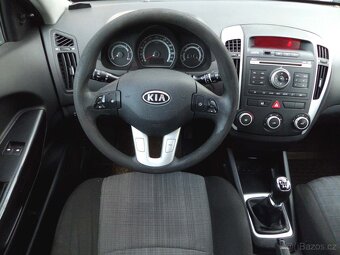 Kia Cee´d 1.6 CRDI 1 Majitel STK do 5/2027 - 10