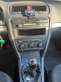 Škoda Octavia II 1.9 TDI, 77kW, r.v. 2007, 338 526 km - 10