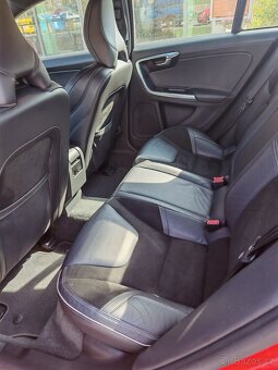 Volvo S60 2.0 T3 R-Design 112 kW - 10