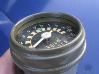 Tlakoměr VZDUCH 0-10 kg/cm2 PAL Czechoslovakia PRAGA V3S - 10