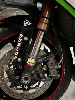 KAWASAKI ZX10R - 10