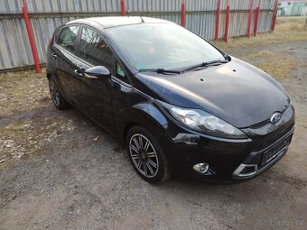 Ford Fiesta - 10