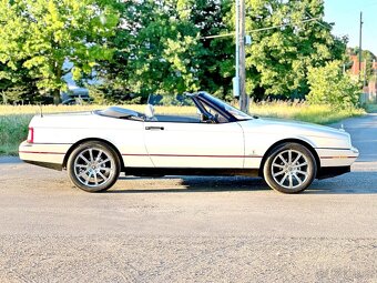1991 Cadillac Allante 4.5 V8 - 10